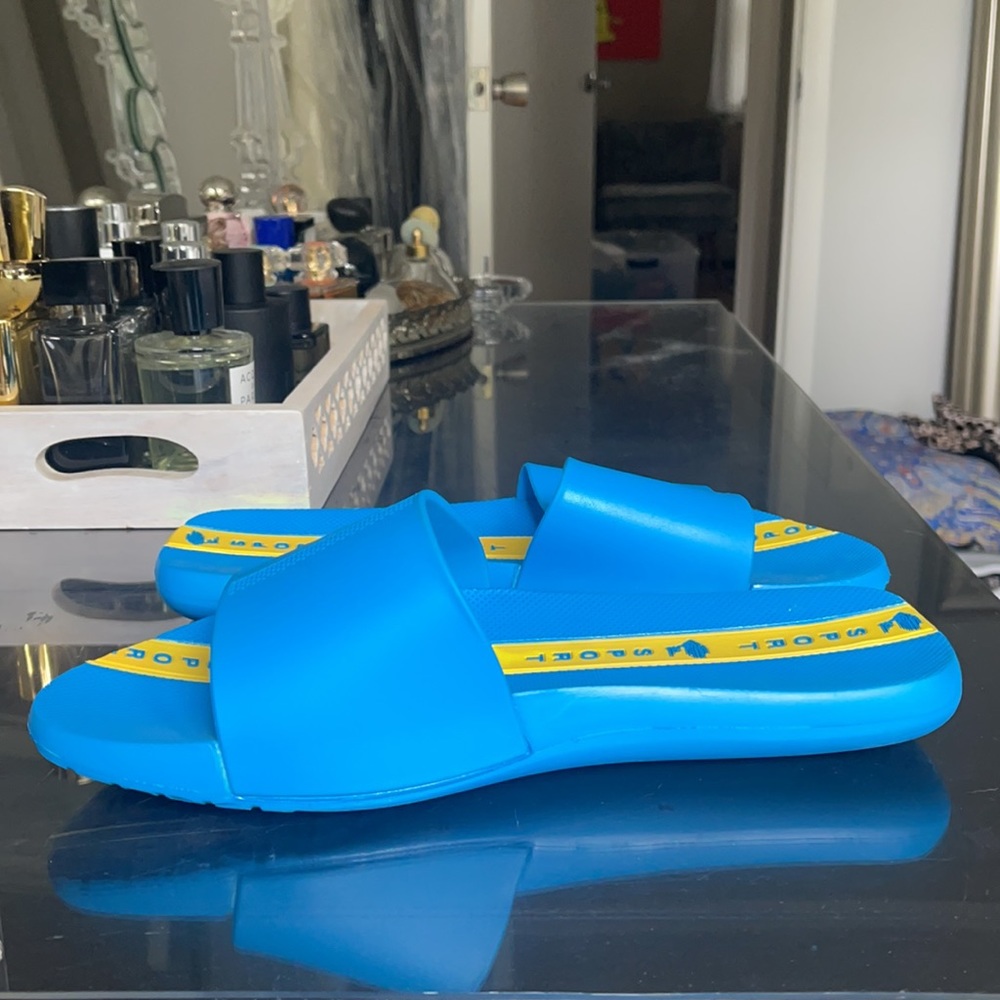 Versace flip flops - Picture 9 of 14